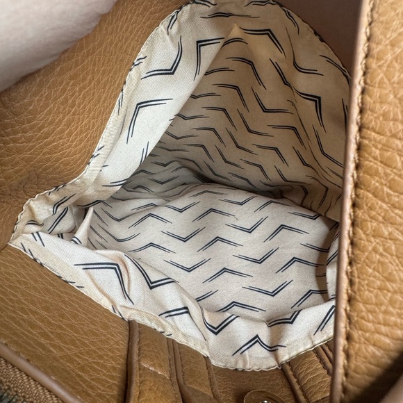 Elegant Tan Leather Backpack - Picture 4 of 6